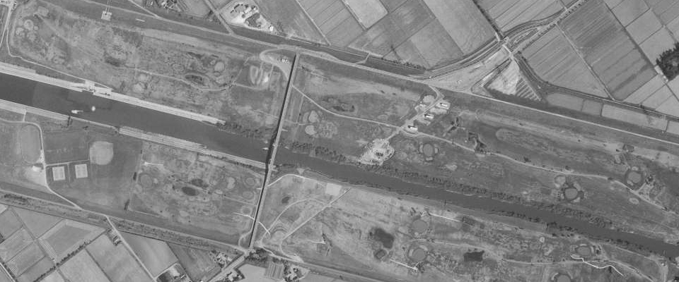 国土地理院「地図・空中写真閲覧サービス」より。