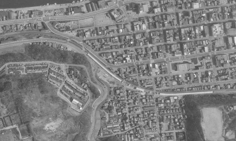 国土地理院「地図・空中写真閲覧サービス」より。