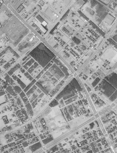 国土地理院「地図・空中写真閲覧サービス」より。