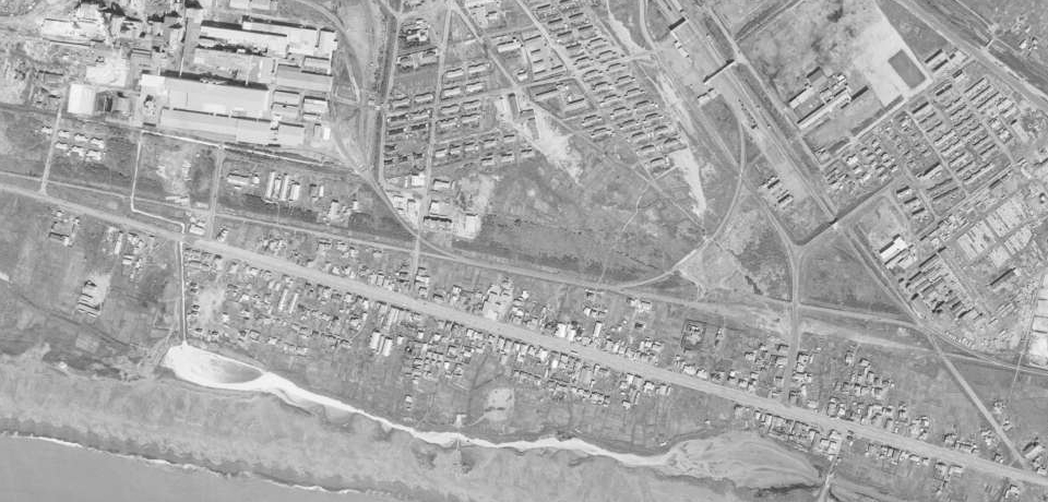 国土地理院「地図・空中写真閲覧サービス」より。